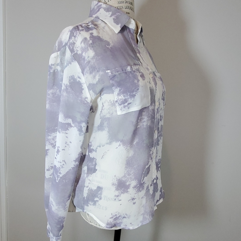 Decree blouse size small - Picture 5 of 6